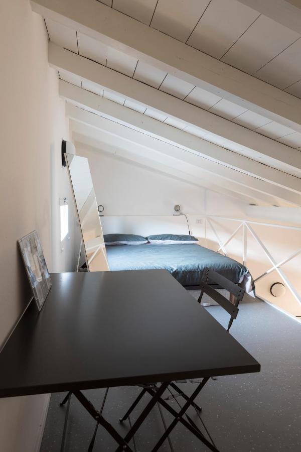 Xenia Apartments - Moderno Appartamento In Fondazione Prada 米兰 外观 照片