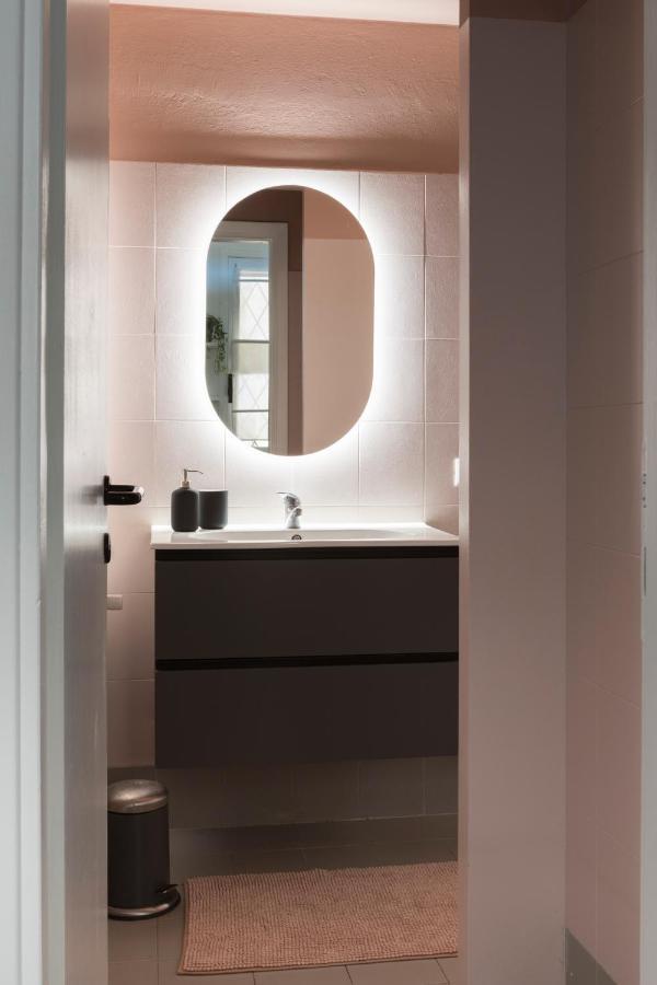 Xenia Apartments - Moderno Appartamento In Fondazione Prada 米兰 外观 照片